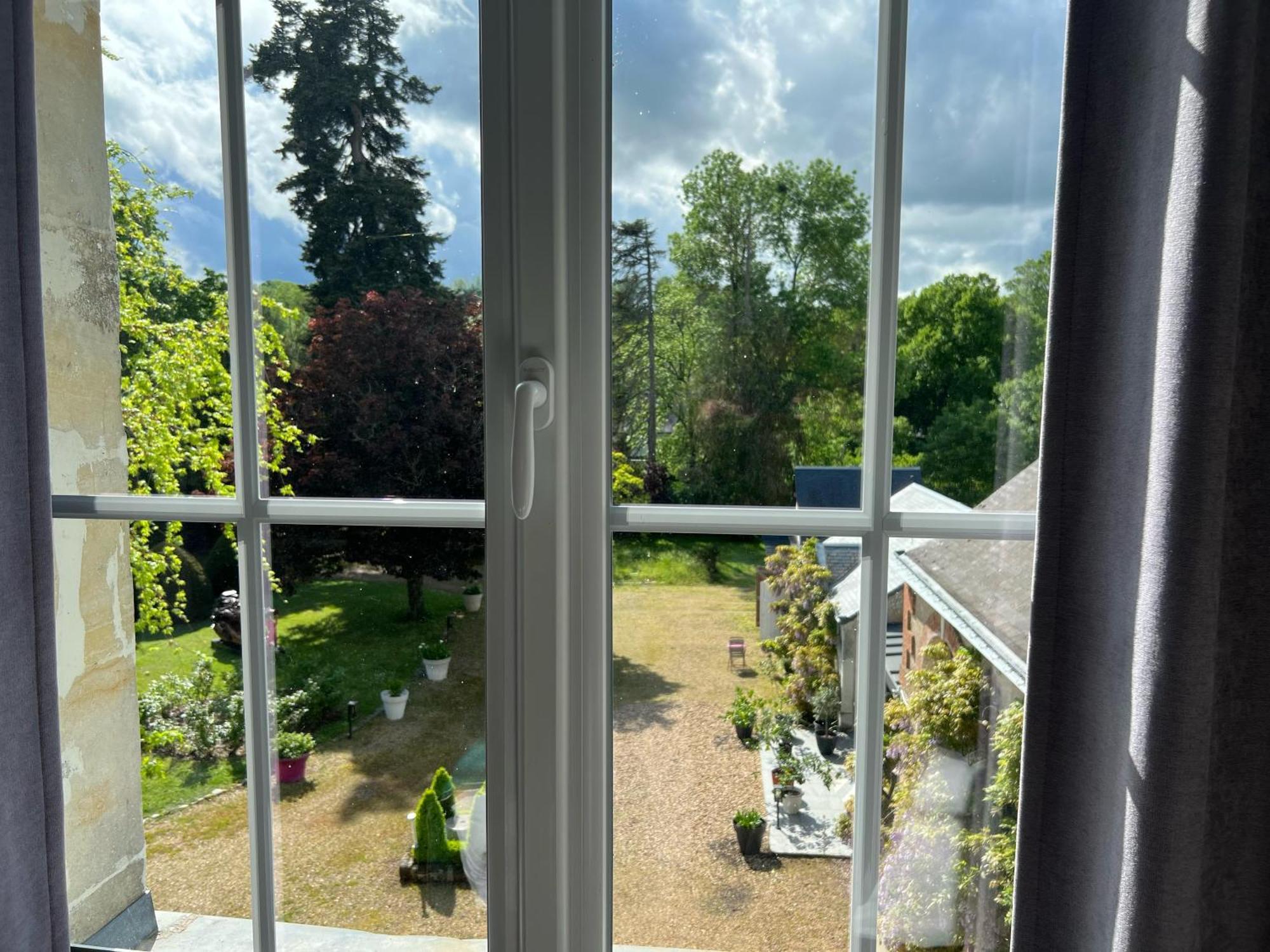 Chambres D'Hotes & Spa Les Perce Neige Vernou-sur-Brenne エクステリア 写真